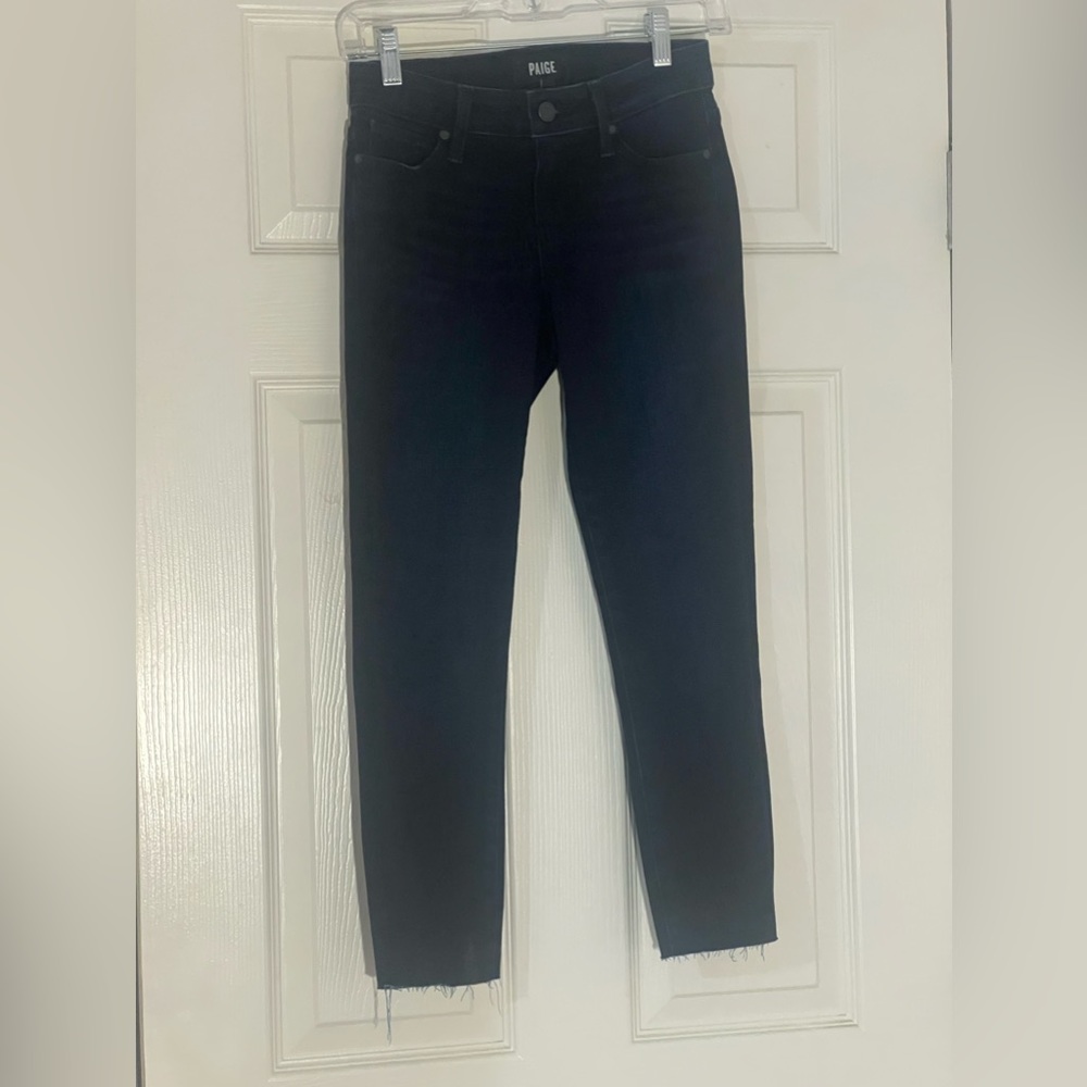 PAIGE skyline skinny crop dark wash jeans